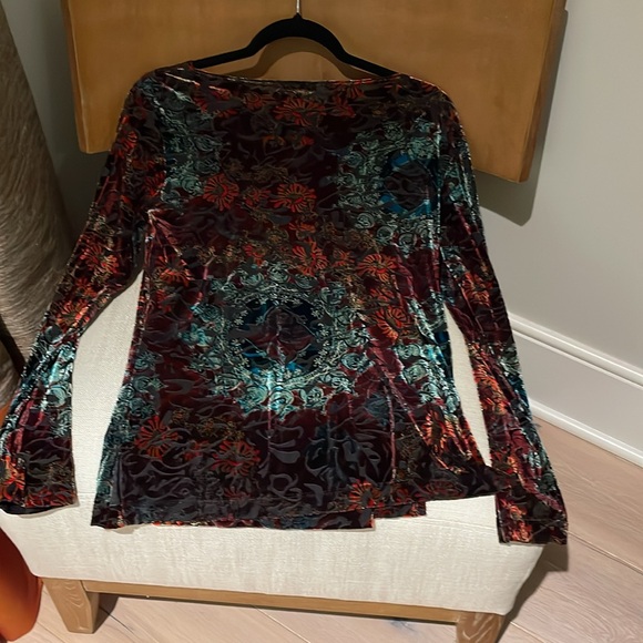 Chicos Design Vintage size small velour burnout boatneck long sleeve top - Picture 5 of 8